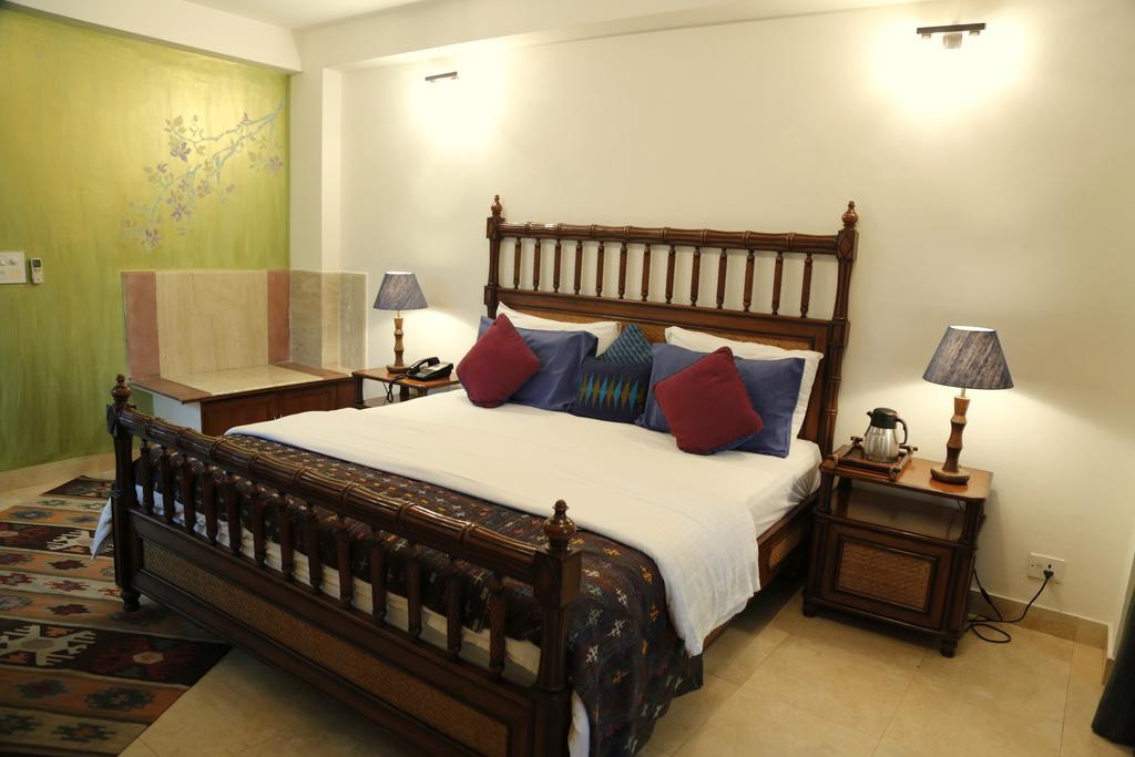 The Estate Villa New Delhi Exteriör bild