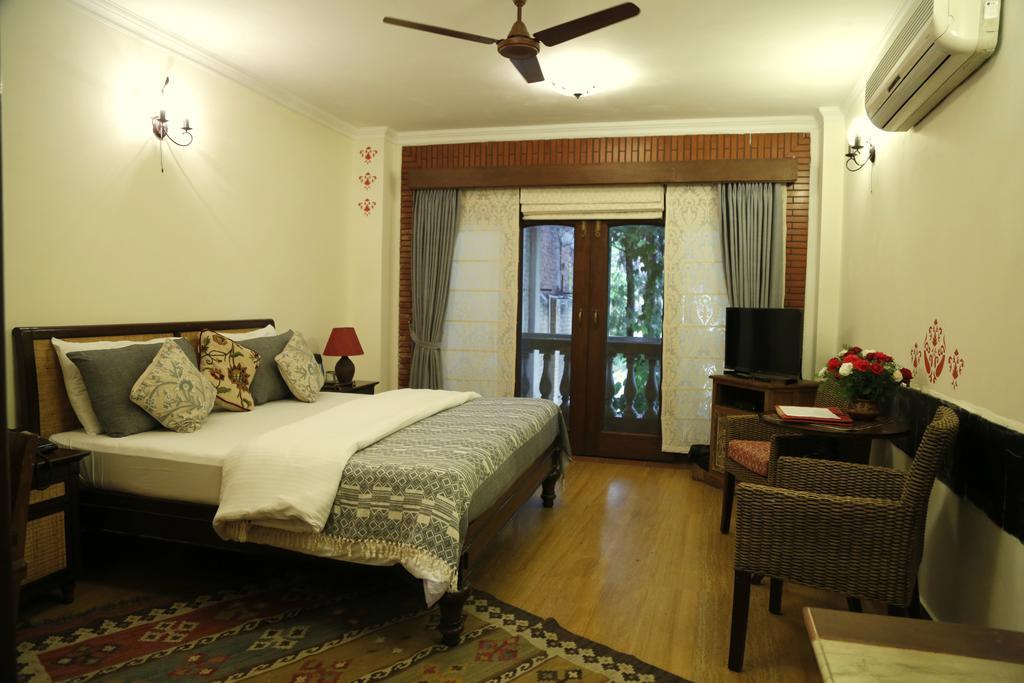 The Estate Villa New Delhi Exteriör bild